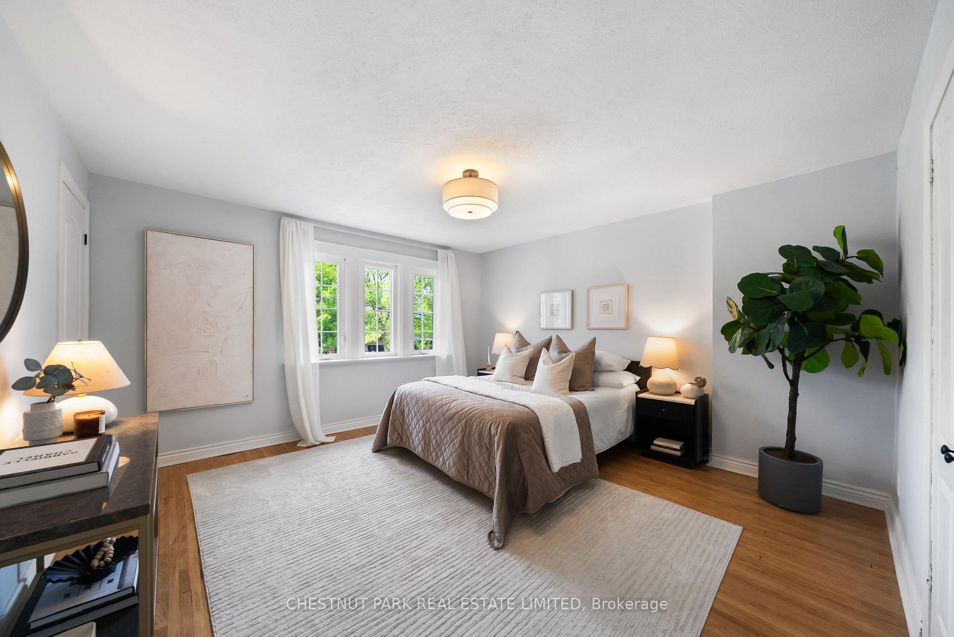 4 Bedroom Single Family Home/House's Image 11