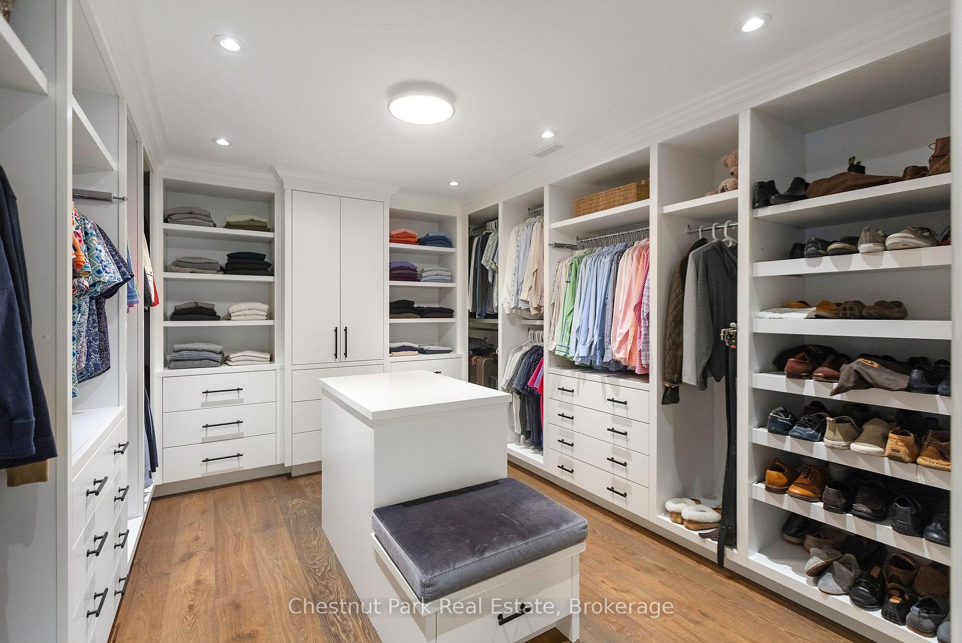 4 Bedroom Single Family Home/House's Image 19