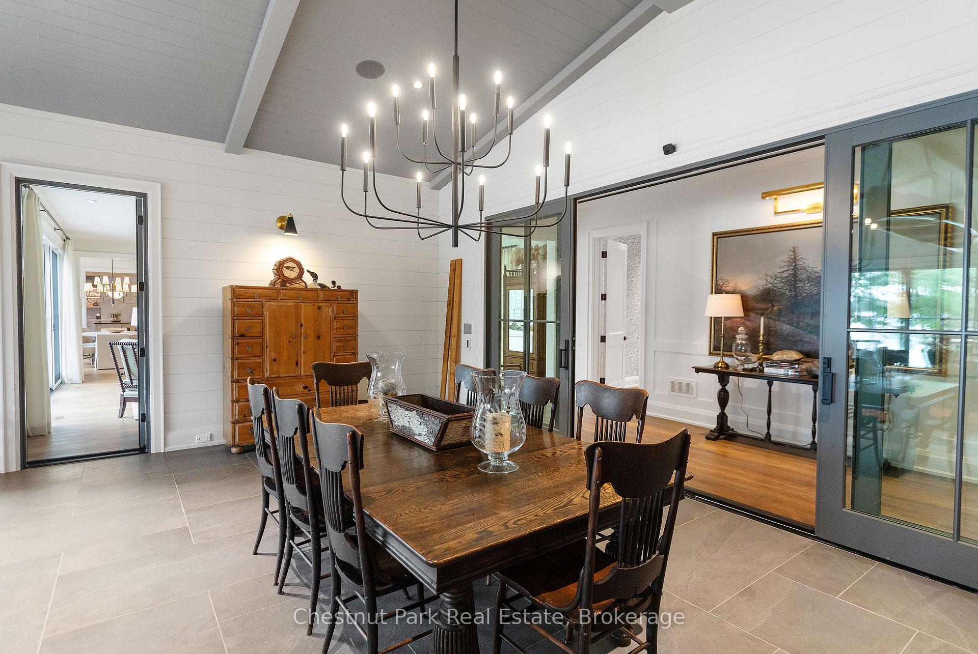 4 Bedroom Single Family Home/House's Image 14