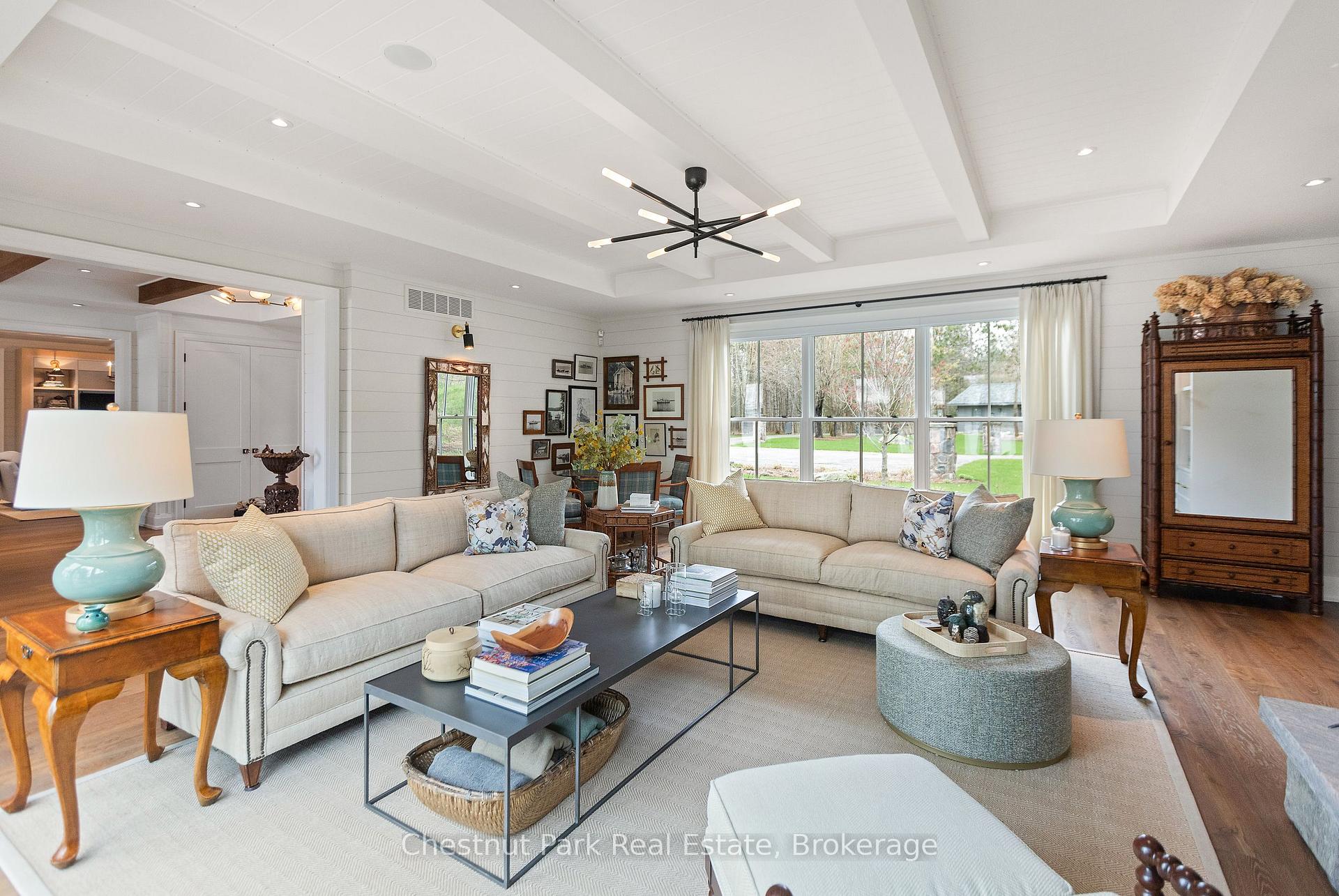 4 Bedroom Single Family Home/House's Image 10