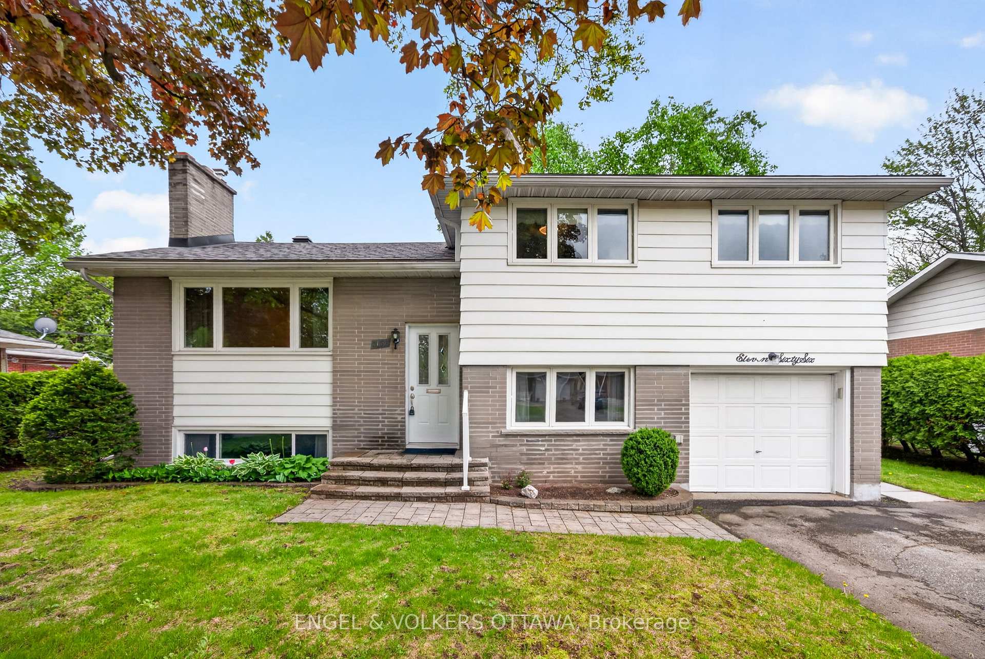 1166 Castle Hill Crescent Ottawa Ontario Canada Sale residential Sandi Branker Zolo Realty, Brokerage*