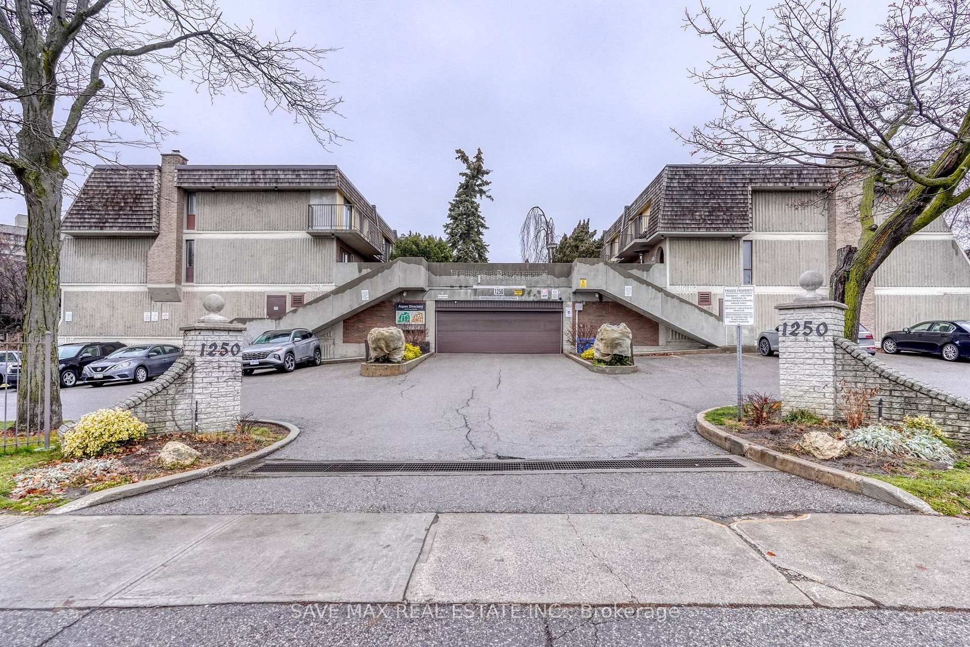 182 - 1250 Mississauga Valley Boulevar Mississauga Ontario Canada Rented residential   Save Max Real Estate Inc.