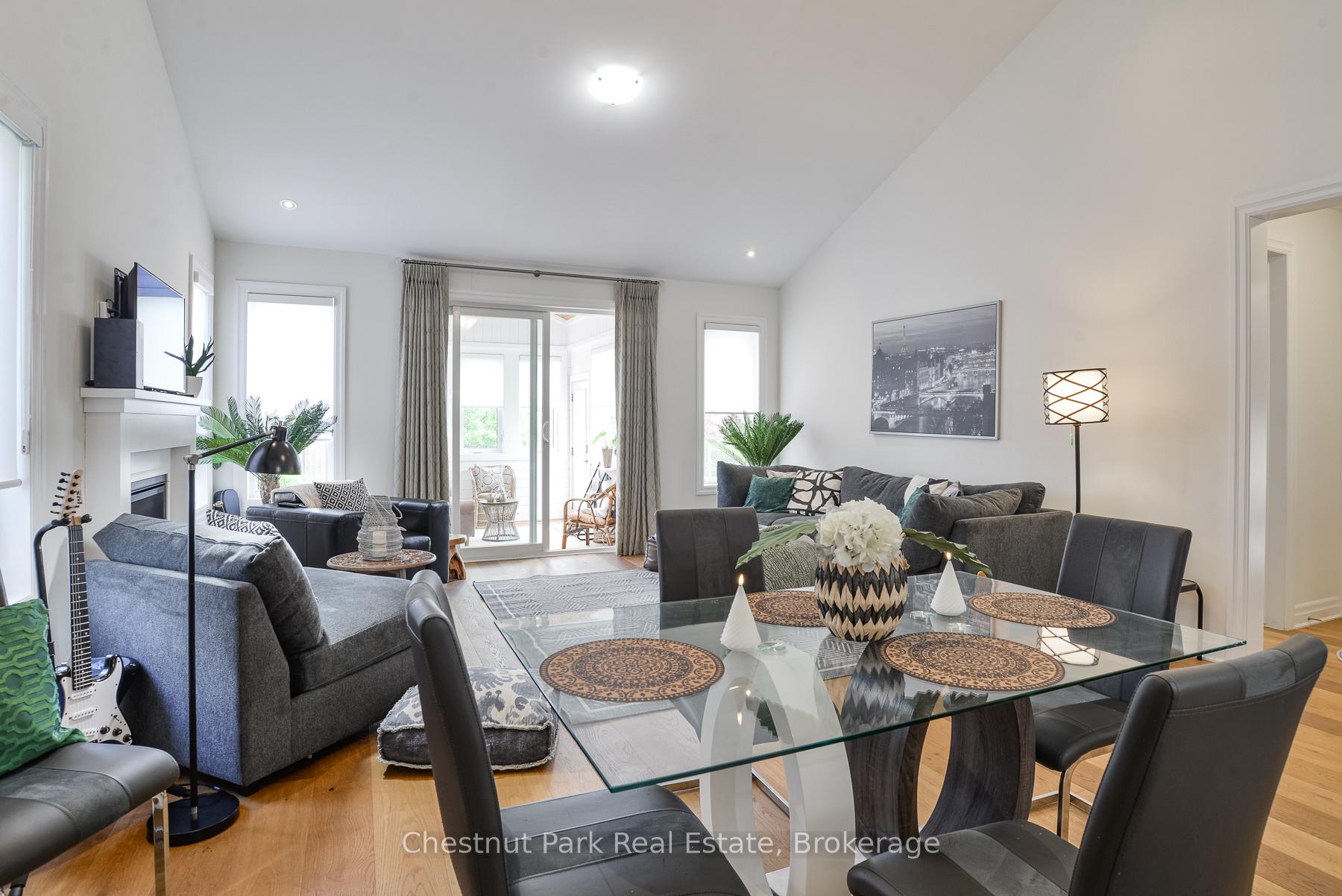 5 Bedroom Single Family Home/House's Image 16