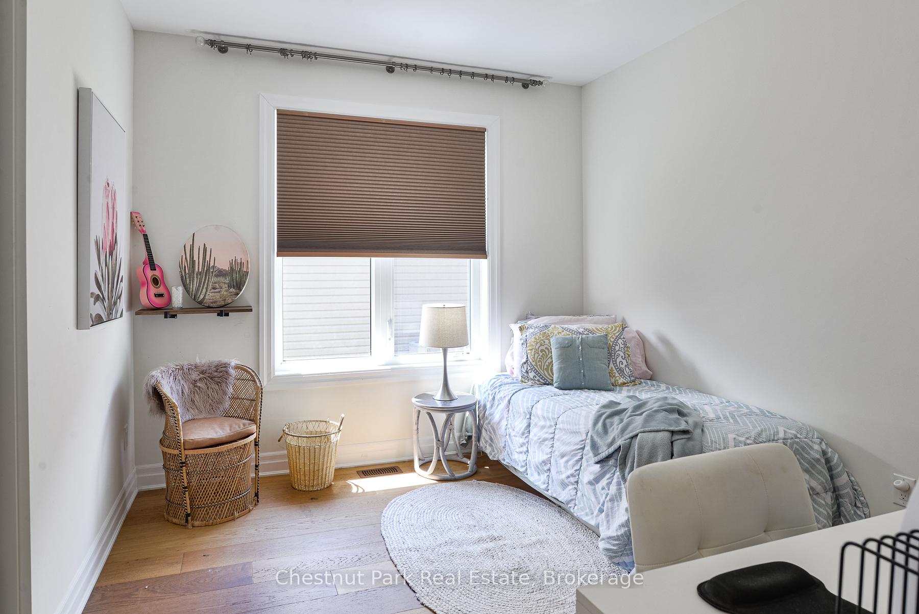 5 Bedroom Single Family Home/House's Image 22