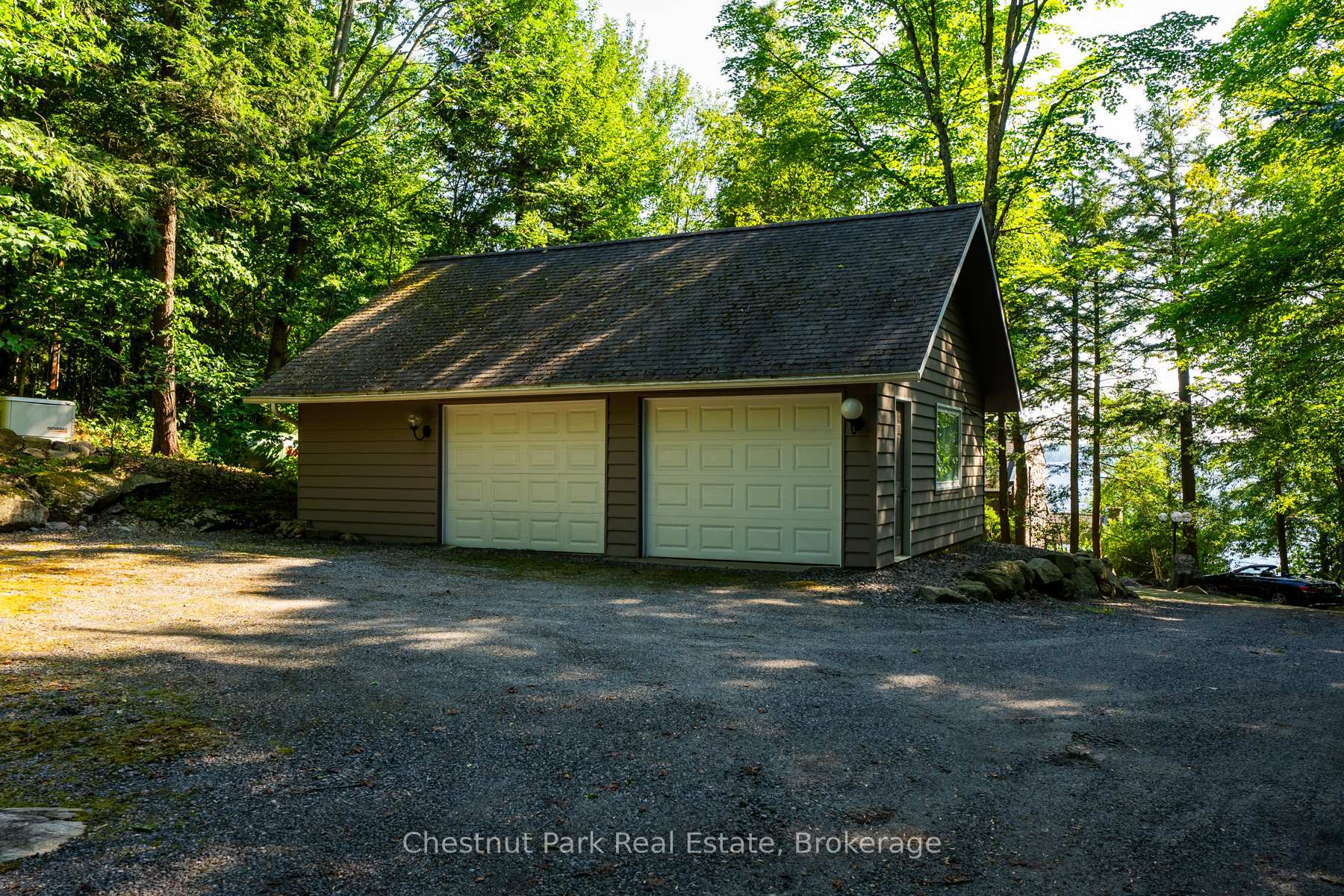 4 Bedroom Single Family Home/House's Image 41