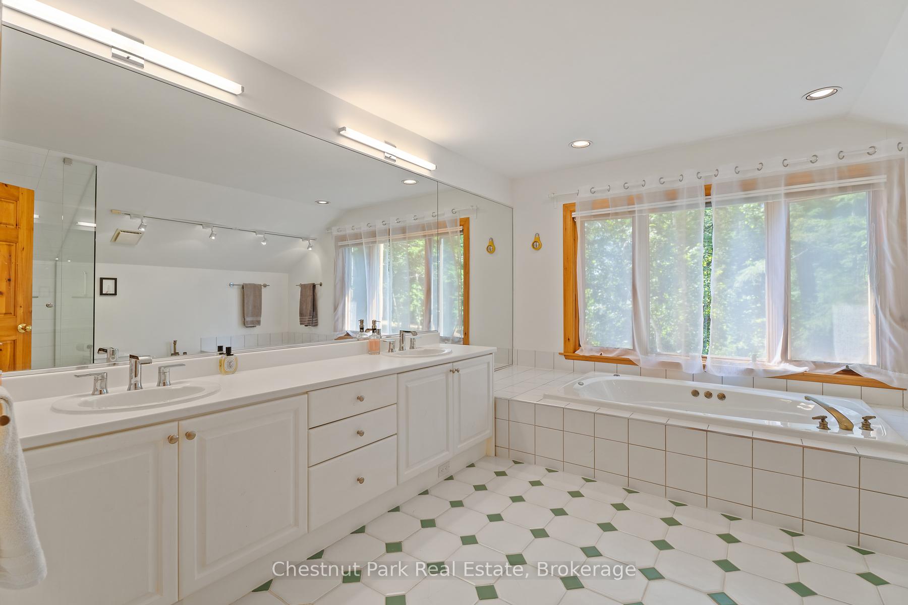 4 Bedroom Single Family Home/House's Image 26