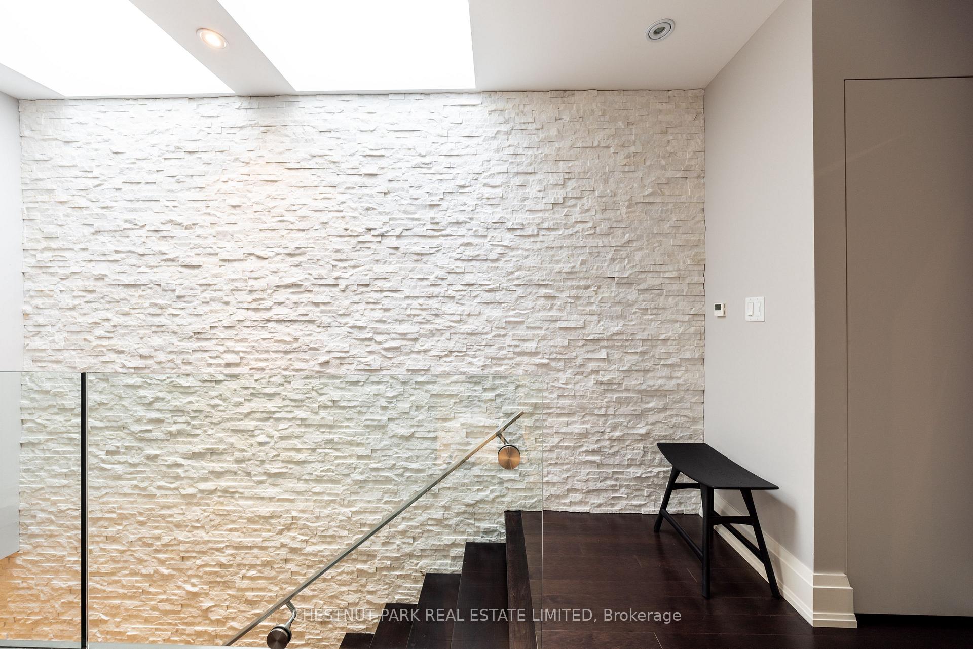 2 Bedroom Villa/Townhouse's Image 14