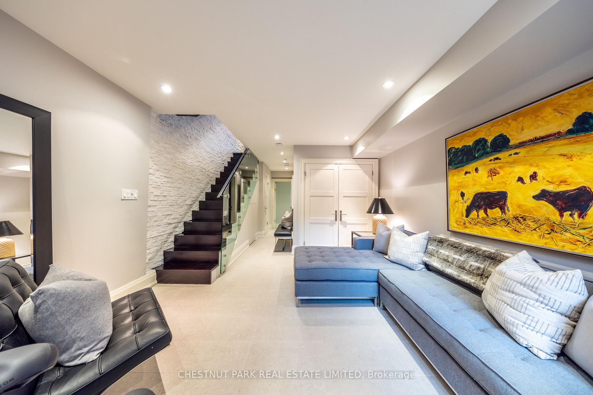 2 Bedroom Villa/Townhouse's Image 17