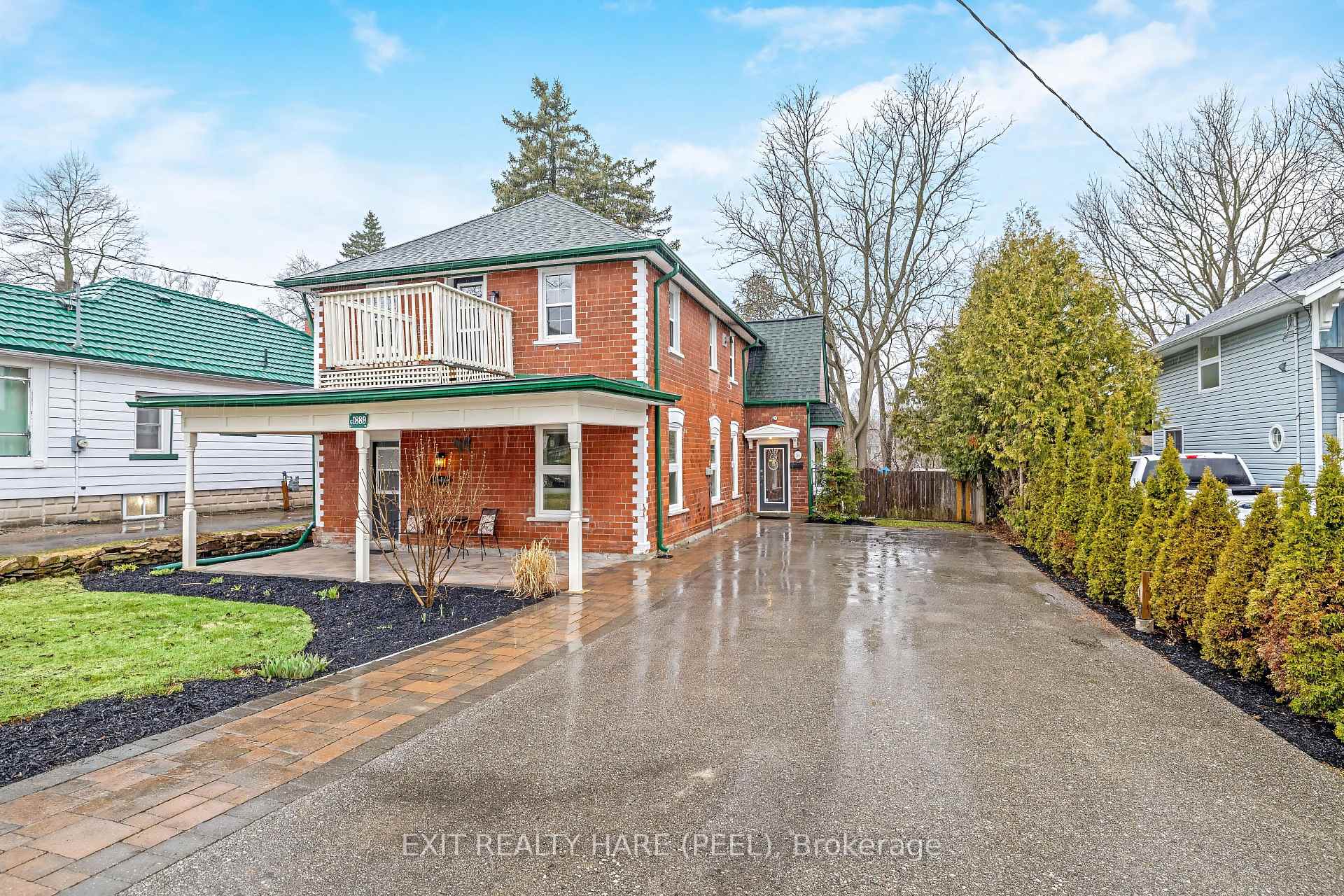 31 Brock Street Halton Hills Ontario Canada Sale residential Stephen Dignum EXIT REALTY HARE (PEEL)