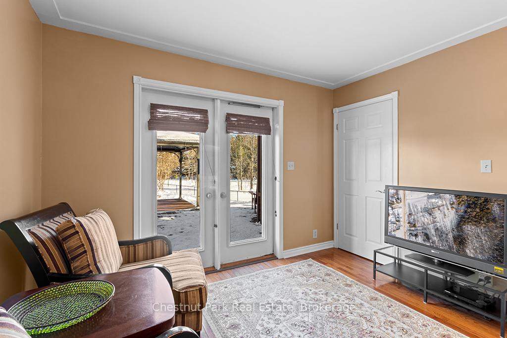 3 Bedroom Single Family Home/House's Image 12
