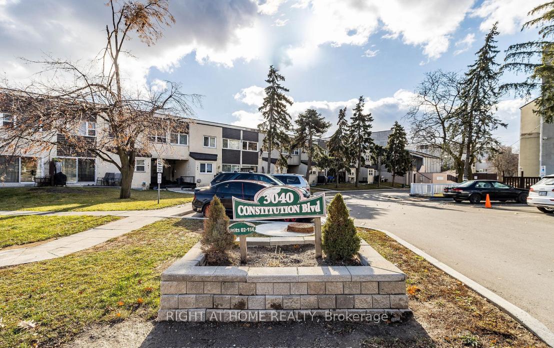 141 - 3040 Constitution Boulevard Mississauga Ontario Canada Sale residential Guido Bernal Right at Home Realty, Brokerage*