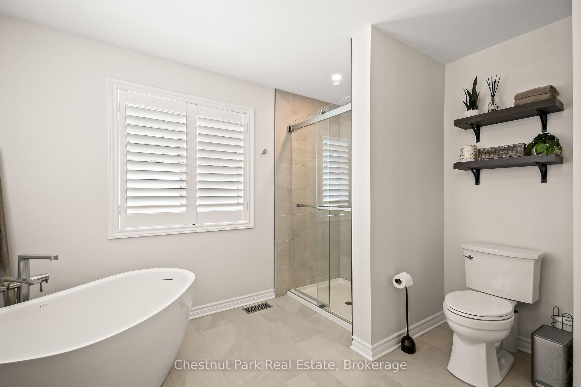 3 Bedroom Single Family Home/House's Image 28