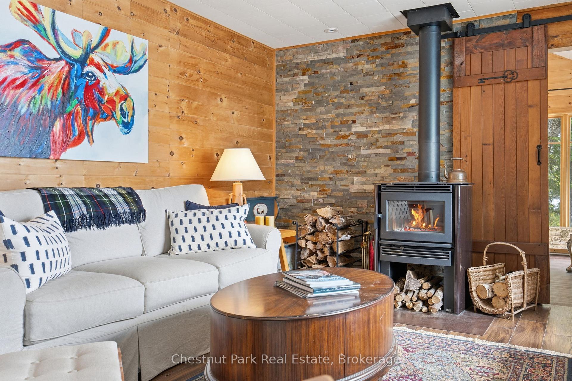 5 Bedroom Single Family Home/House's Image 26