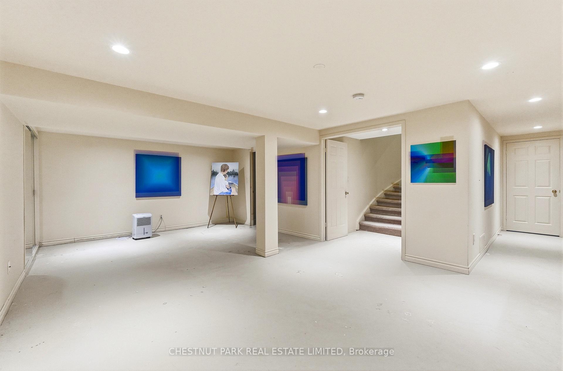 4 Bedroom Single Family Home/House's Image 23