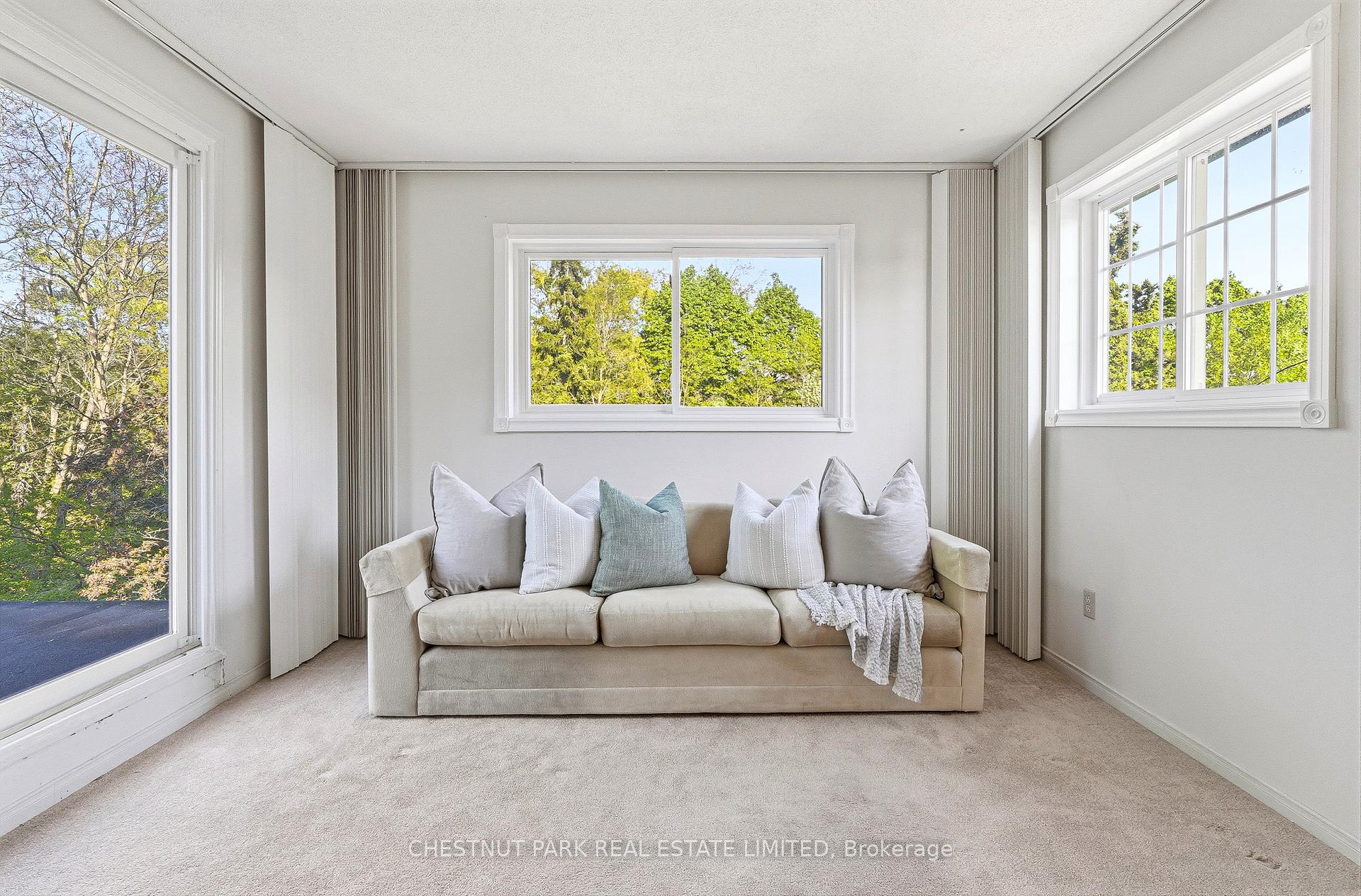4 Bedroom Single Family Home/House's Image 16