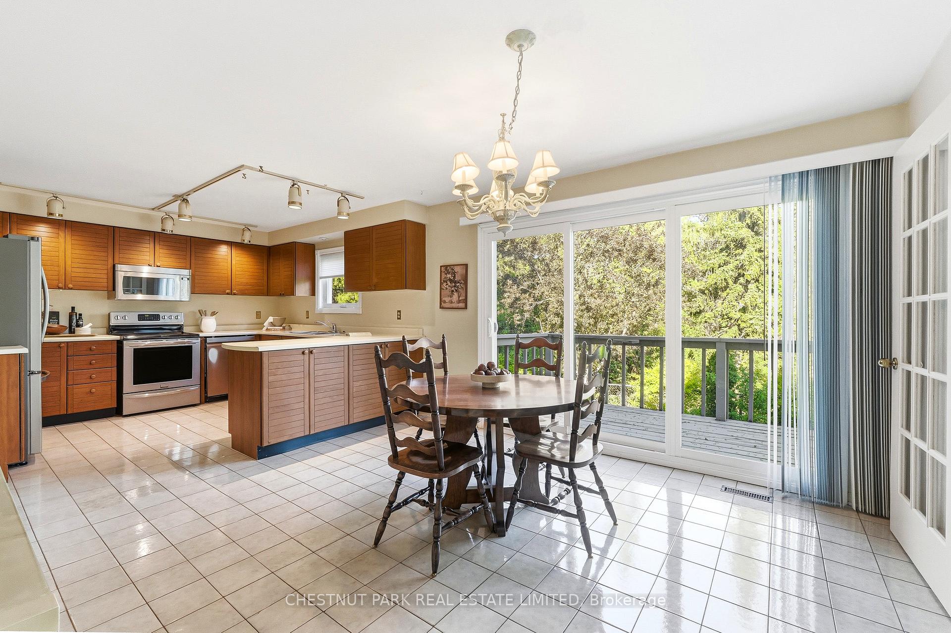 4 Bedroom Single Family Home/House's Image 6