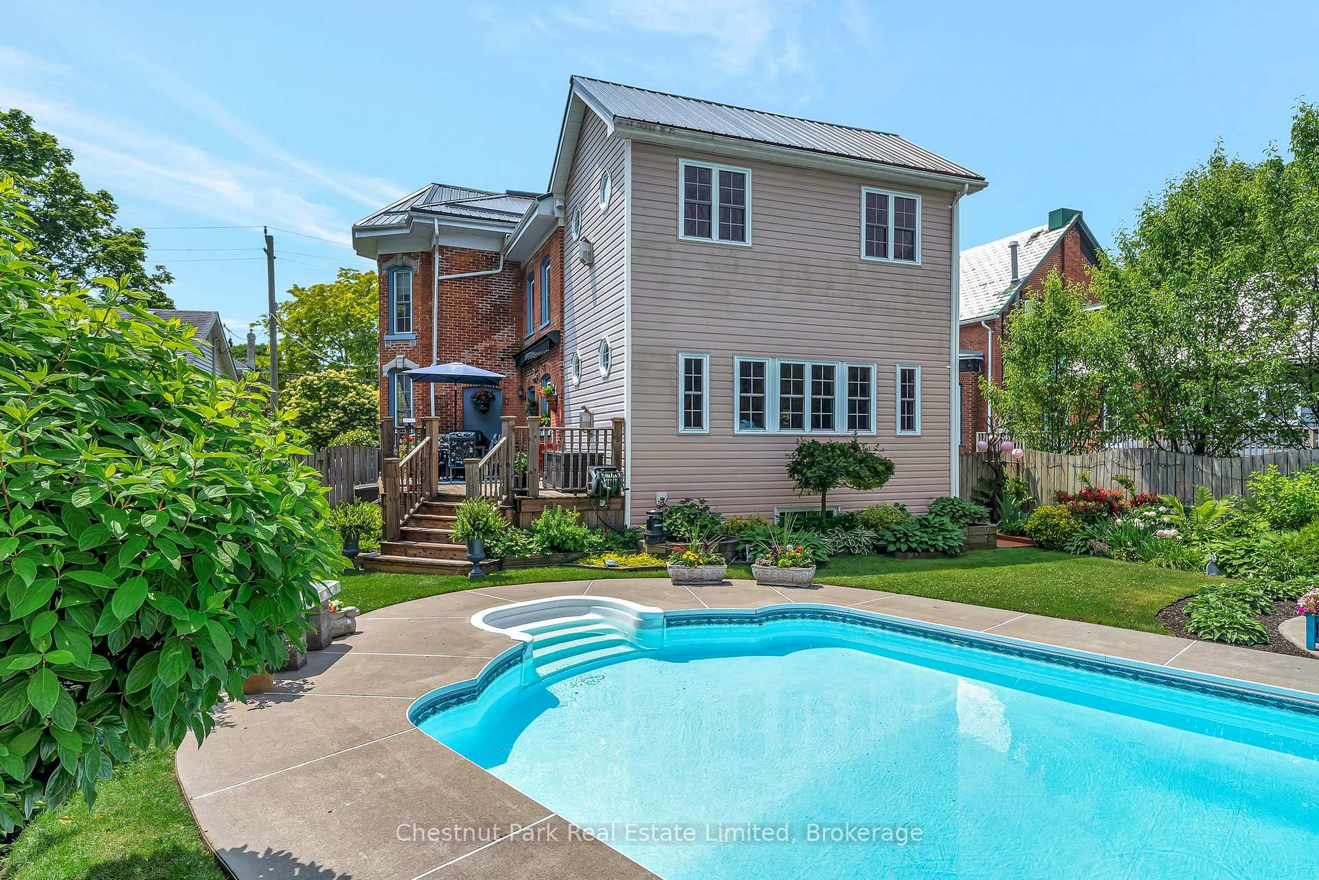 4 Bedroom Single Family Home/House's Image 42