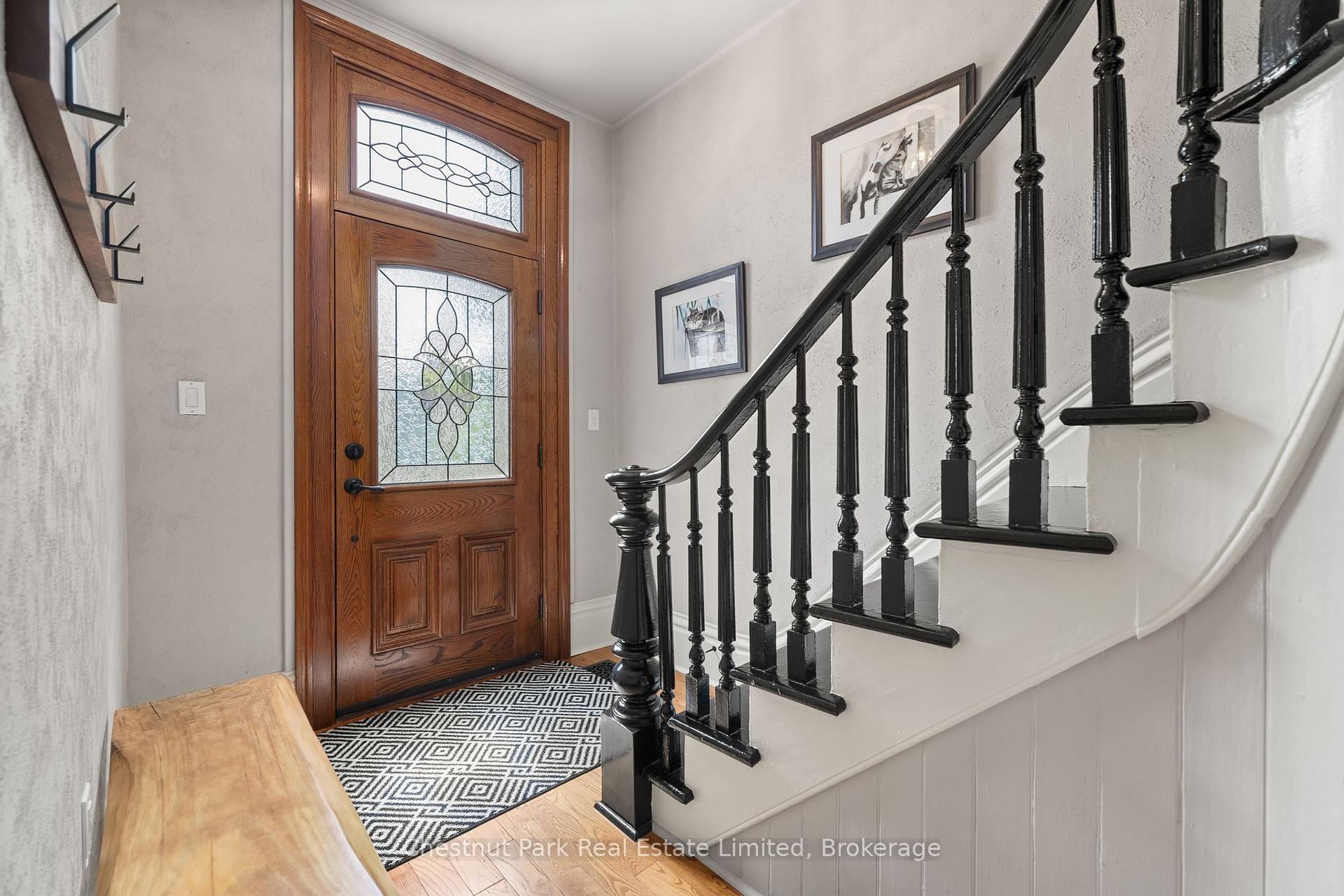 4 Bedroom Single Family Home/House's Image 6