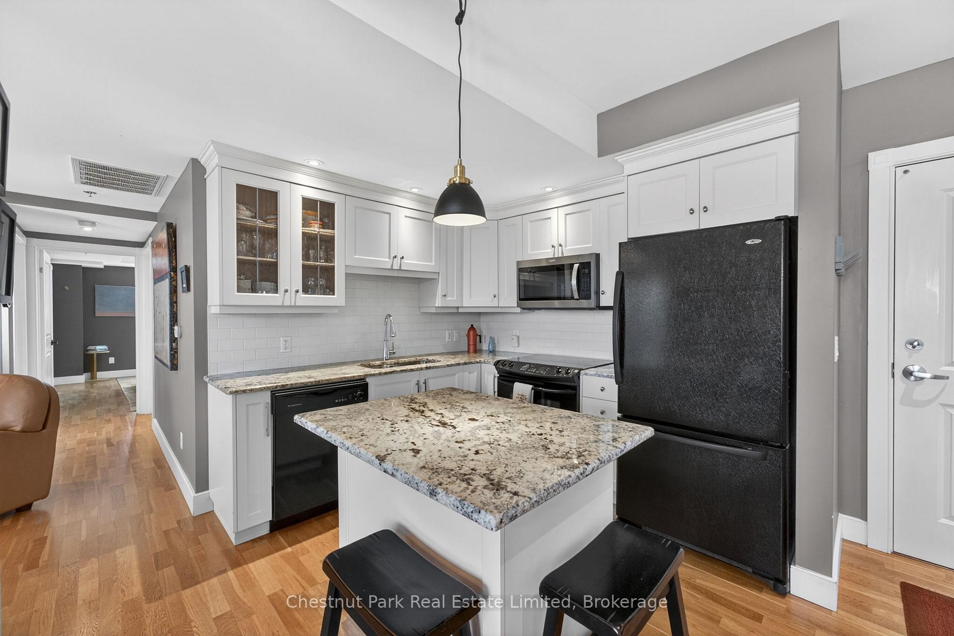 1 Bedroom Apartment/Flat's Image 8
