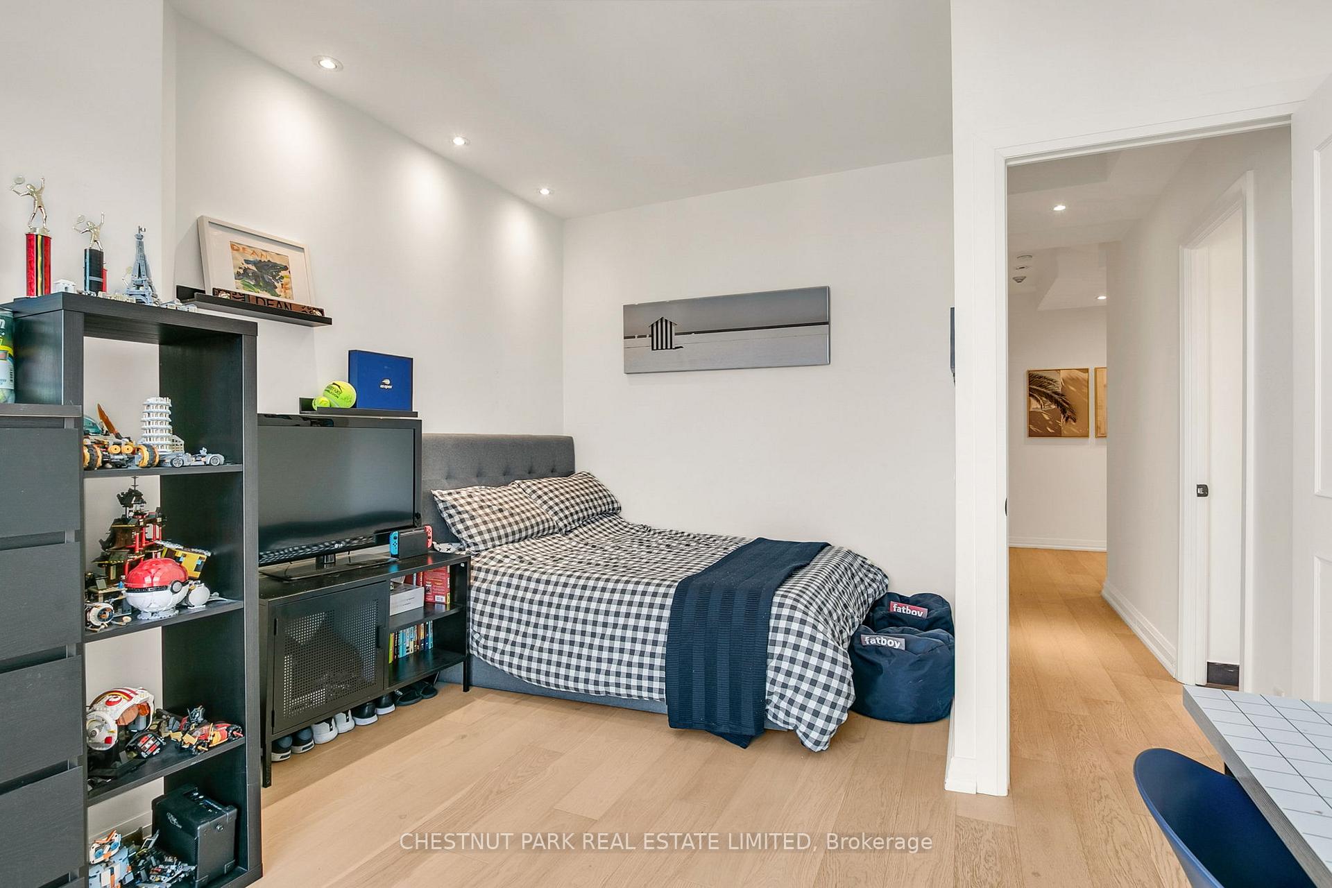 4 Bedroom Apartment/Flat's Image 38