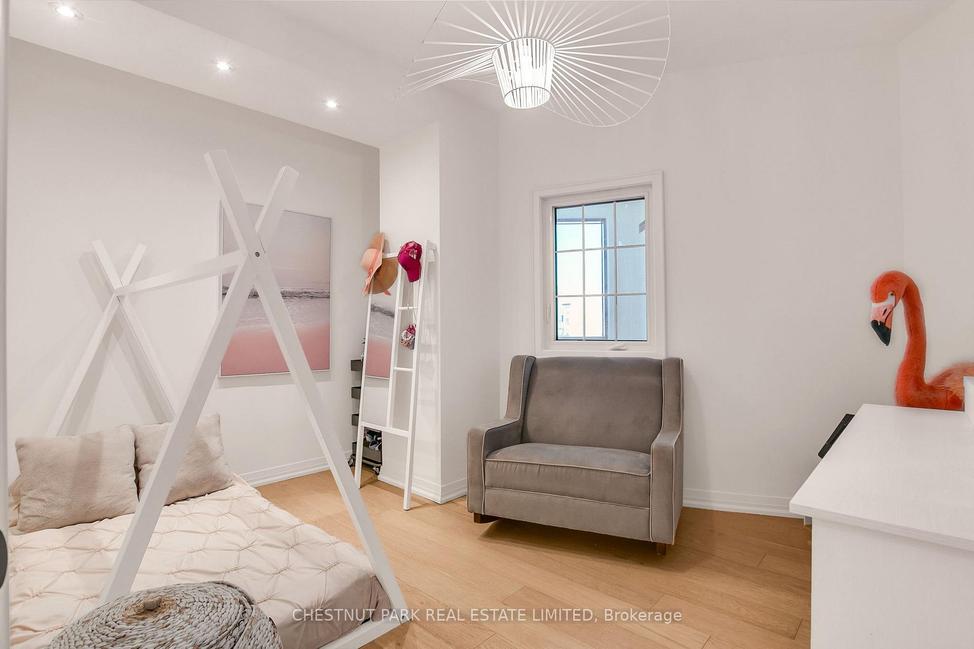 4 Bedroom Apartment/Flat's Image 40