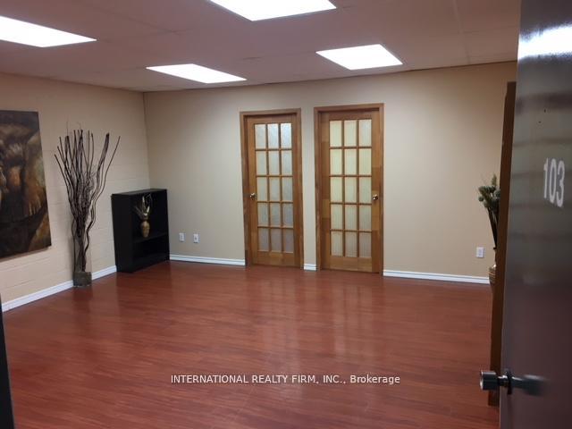 3838 Midland Avenue Toronto Ontario Canada Lease commercial Chinnie Wong INTERNATIONAL REALTY FIRM, INC.