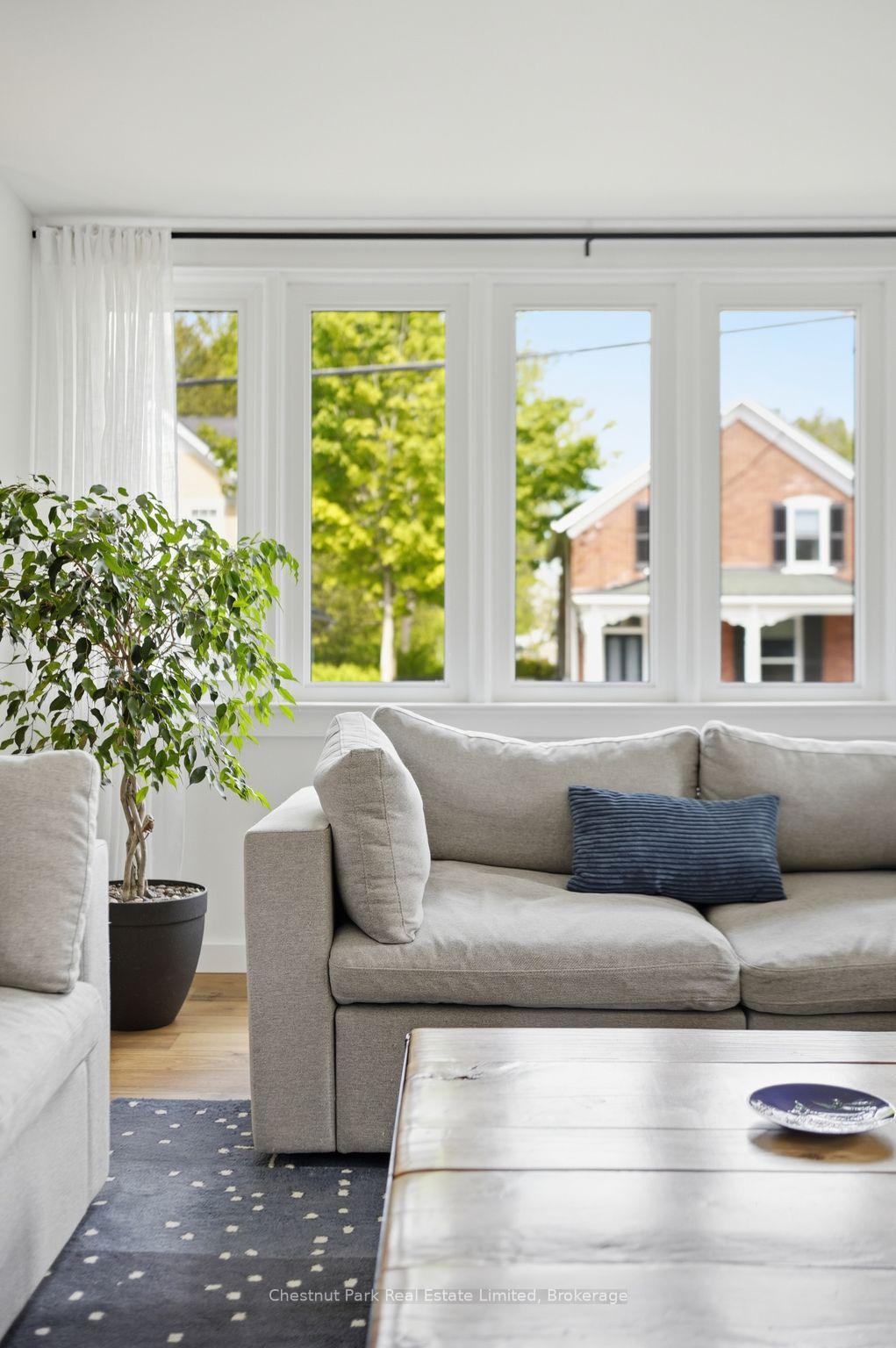 3 Bedroom Single Family Home/House's Image 3