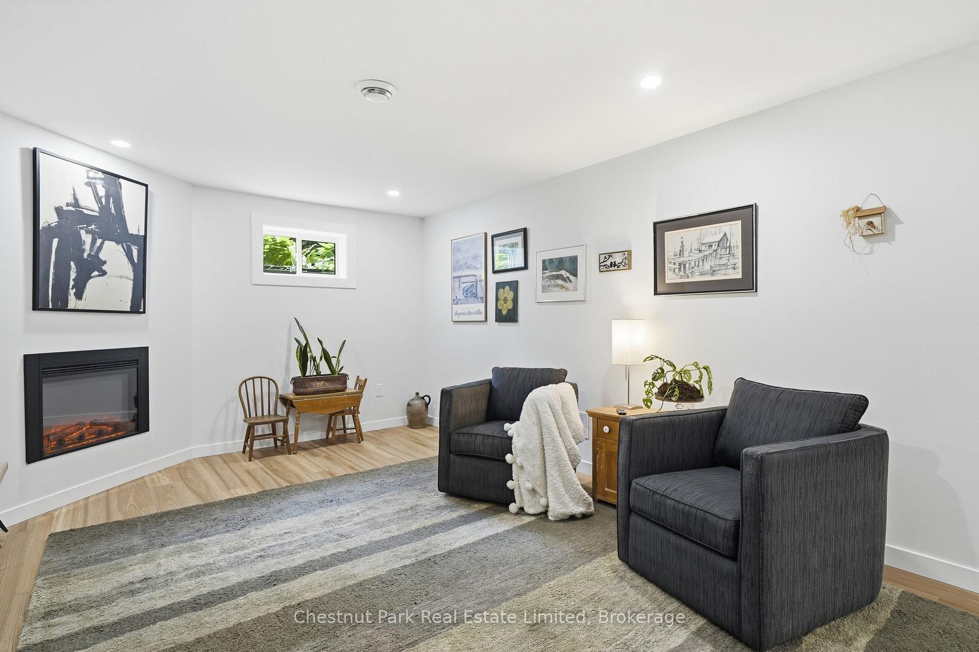 3 Bedroom Single Family Home/House's Image 29
