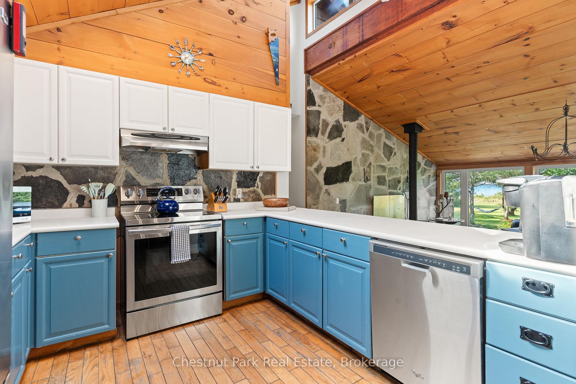 2 Bedroom Single Family Home/House's Image 9