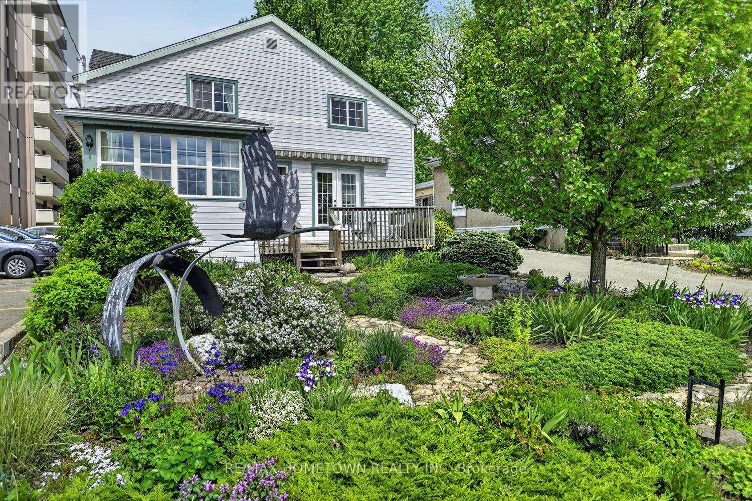 92 WATER Street E Brockville Ontario Canada Sale residential   HomeLife/DLK Real Estate Ltd., Brokerage*