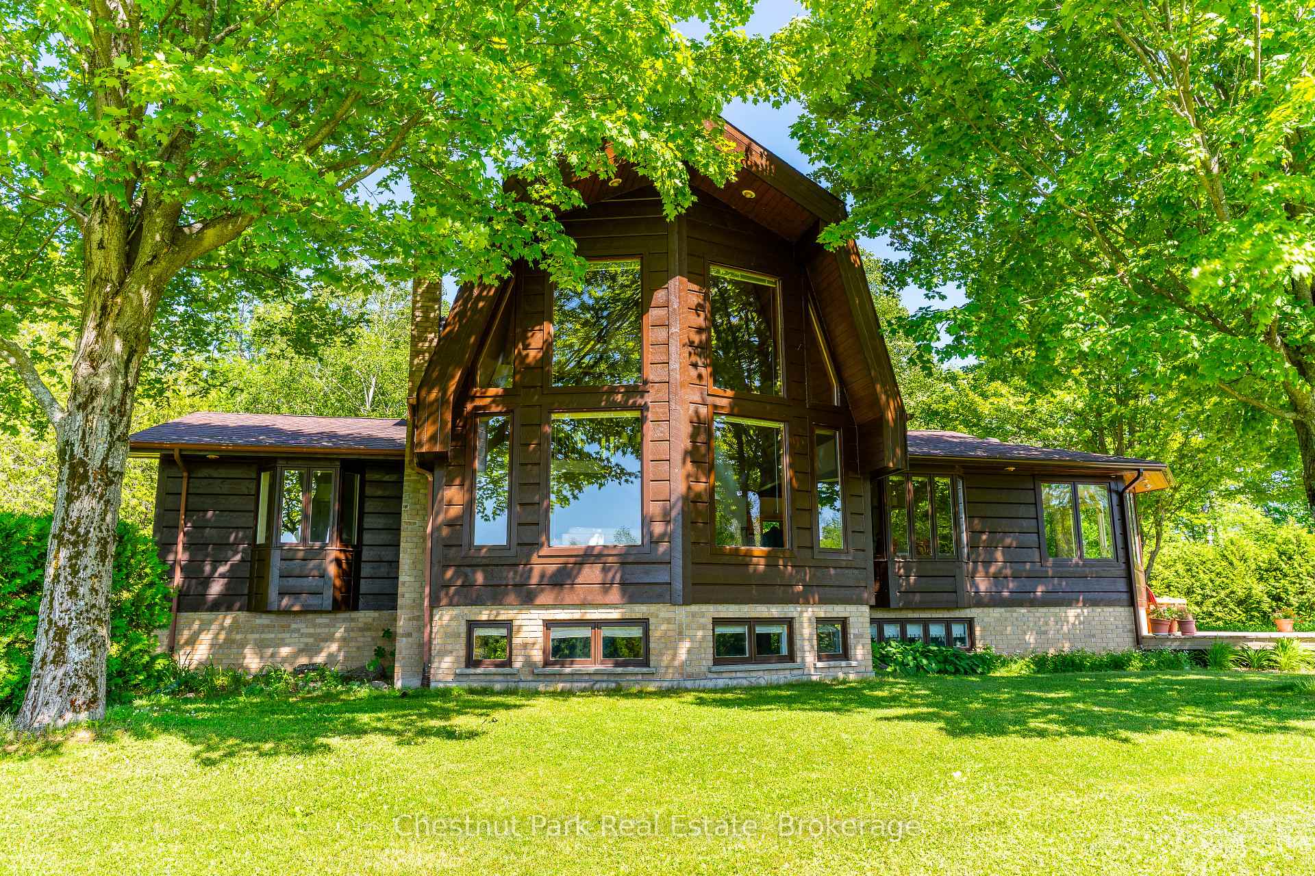 3 Bedroom Single Family Home/House's Image 38
