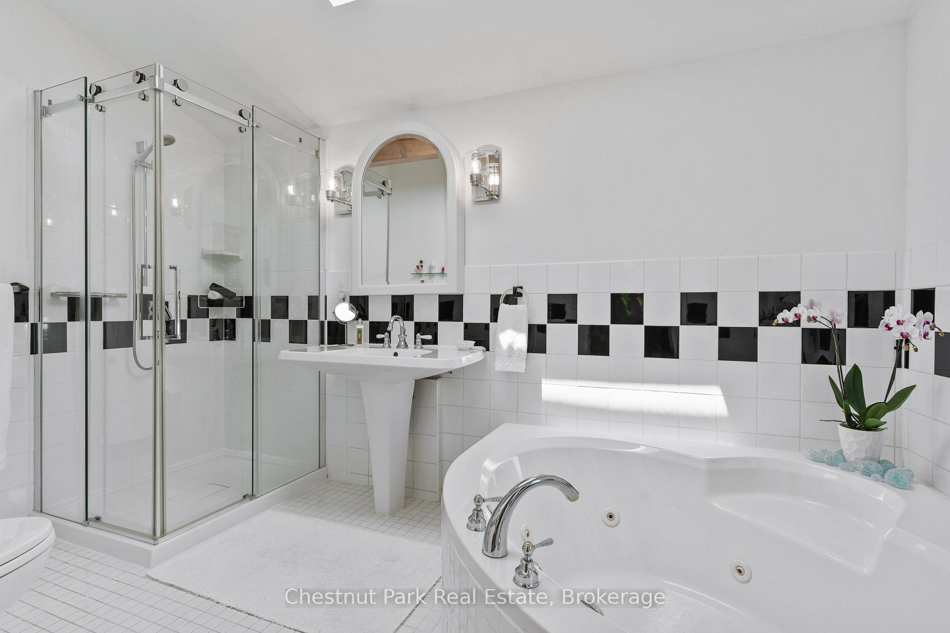3 Bedroom Single Family Home/House's Image 23