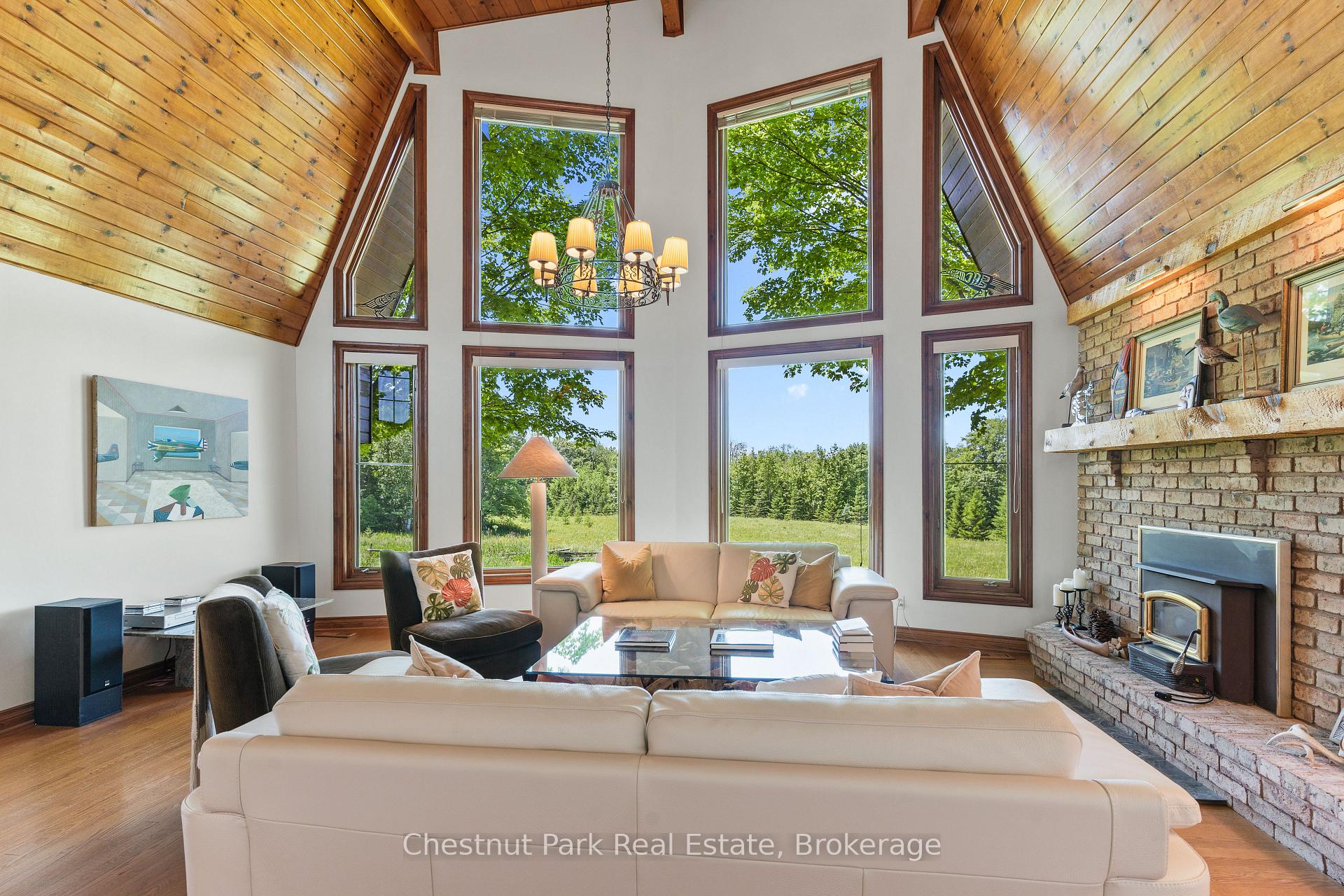 3 Bedroom Single Family Home/House's Image 13