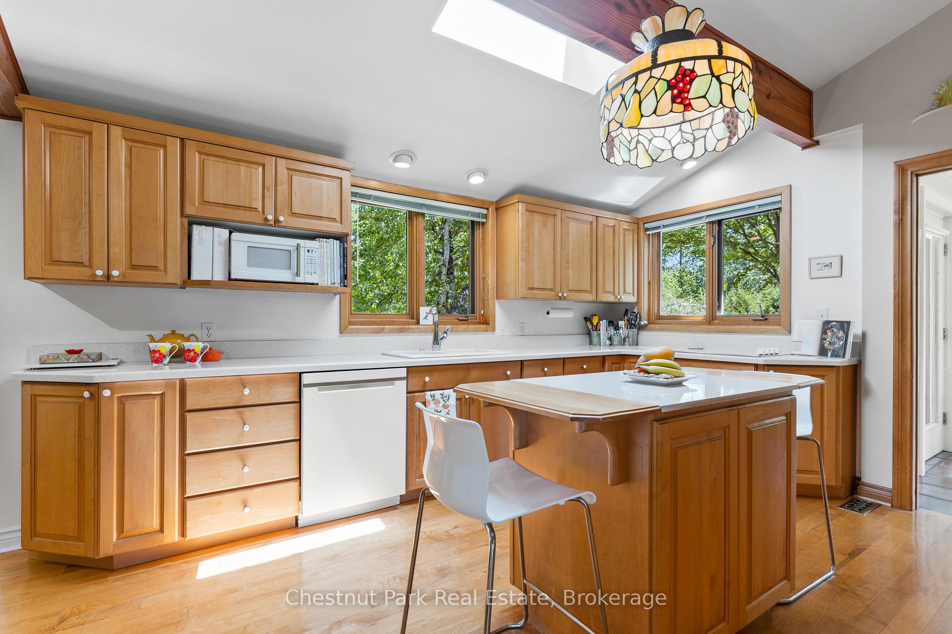 3 Bedroom Single Family Home/House's Image 7
