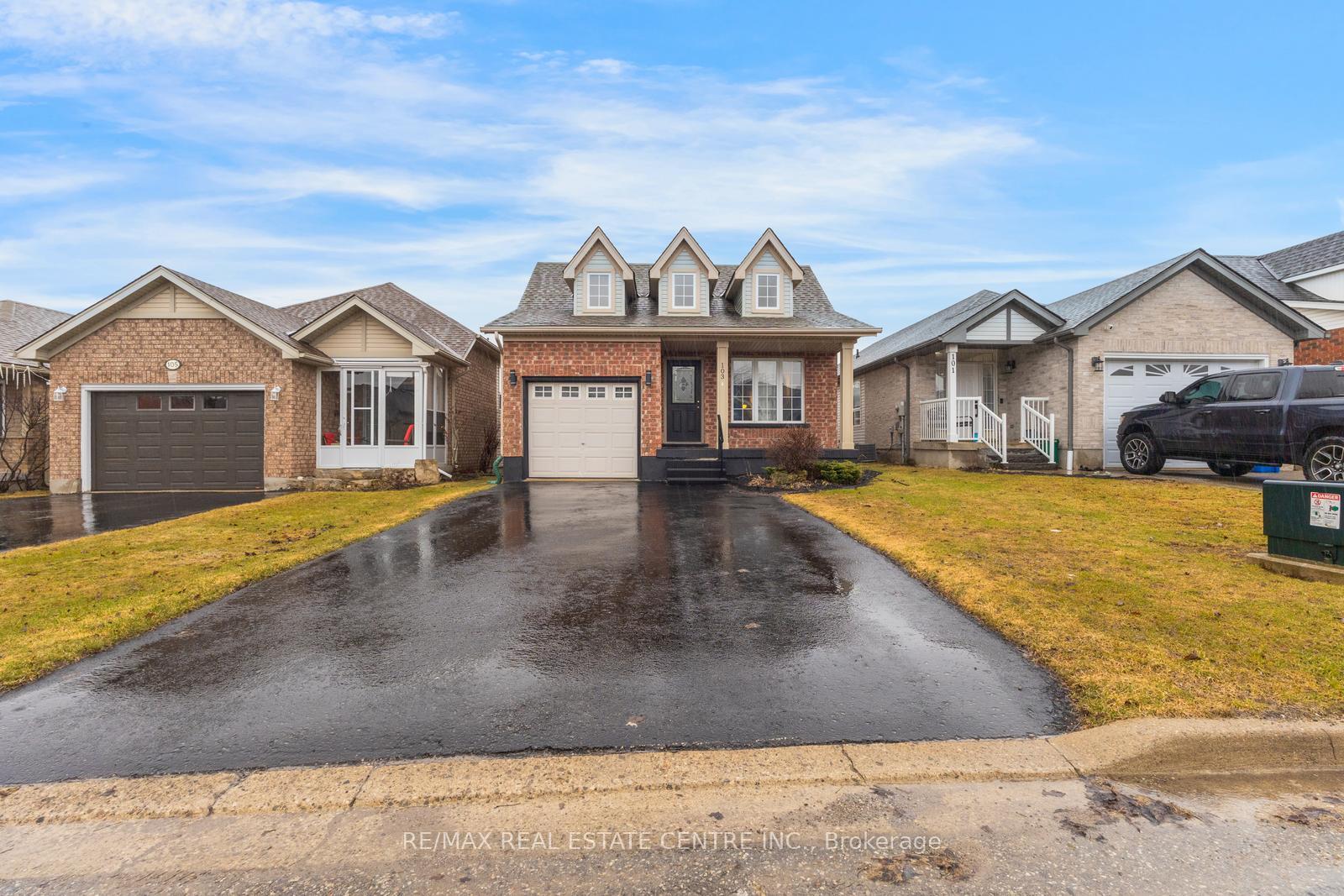 103 Biscayne Crescent N Orangeville Ontario Canada Sale residential Naveen Dua RE/MAX Real Estate Centre Inc., Brokerage *