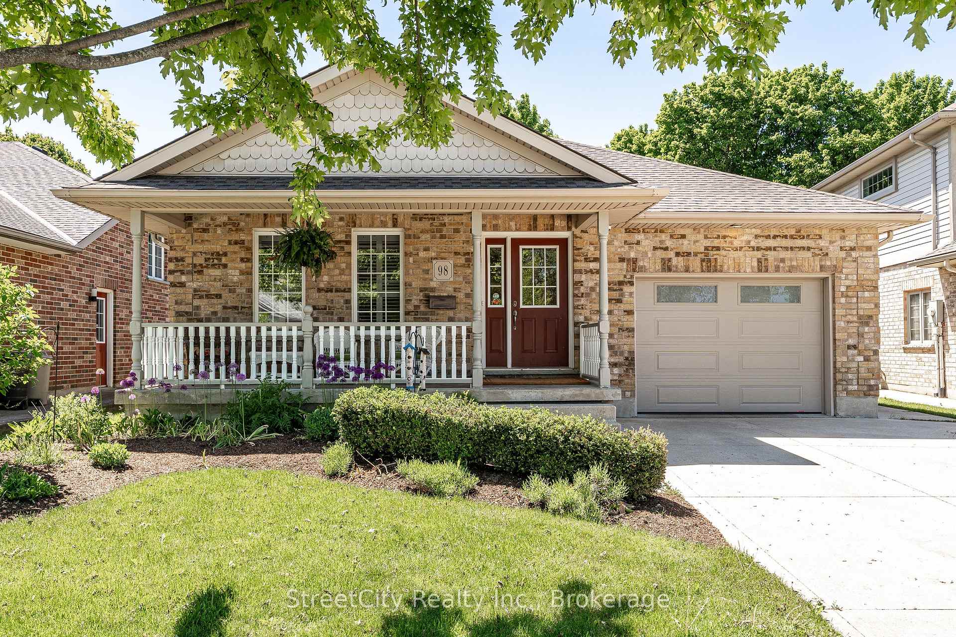 98 Abraham Drive Stratford Ontario Canada Sale residential   STREETCITY REALTY INC., BROKERAGE*