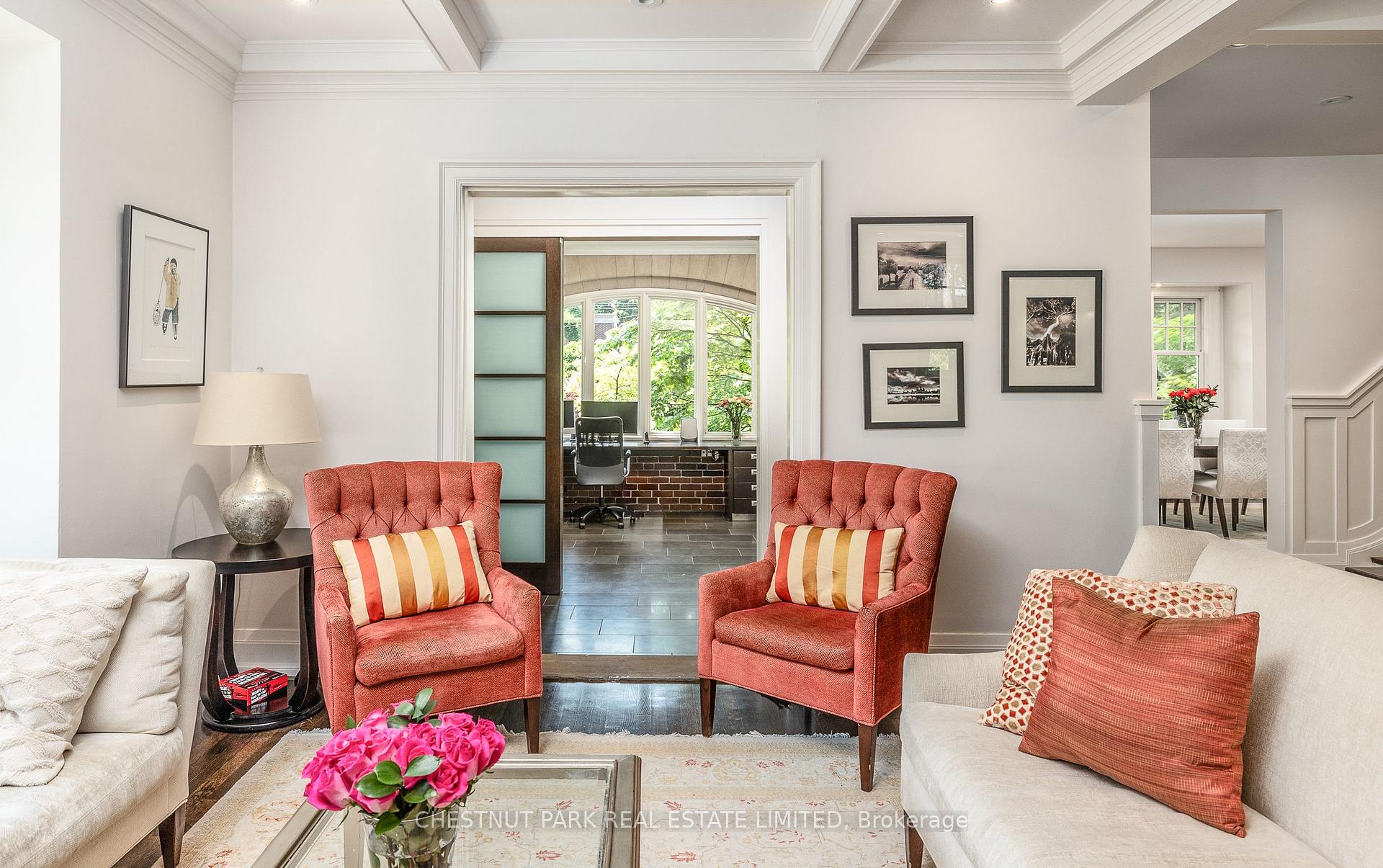 5 Bedroom Single Family Home/House's Image 3