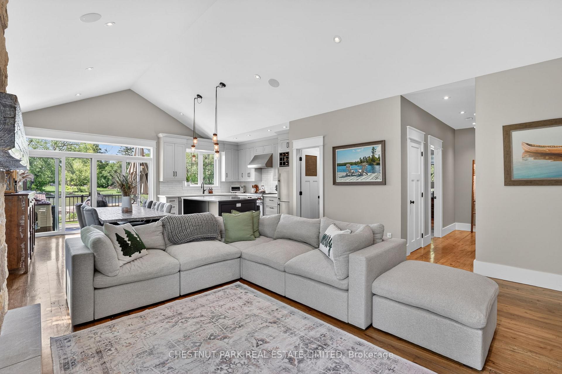 3 Bedroom Single Family Home/House's Image 5