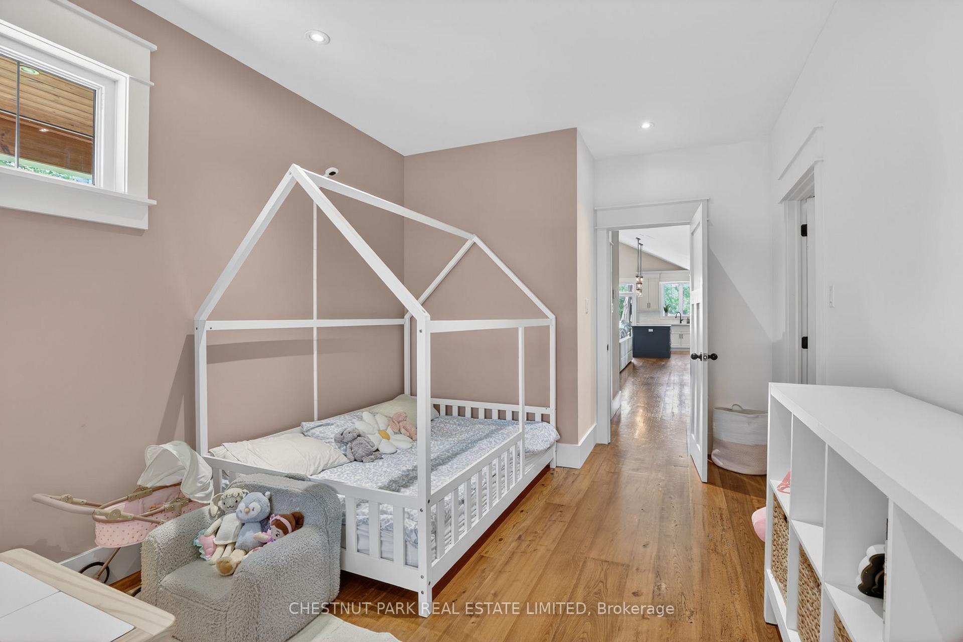 3 Bedroom Single Family Home/House's Image 22