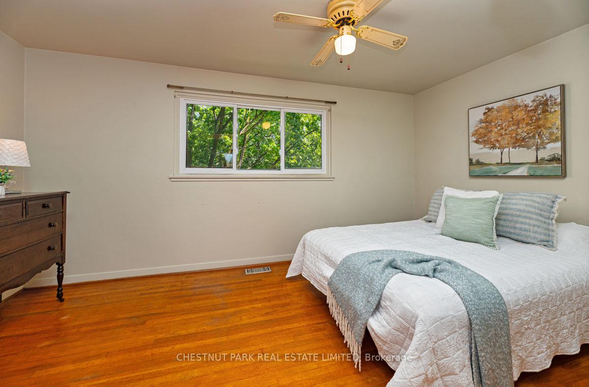 4 Bedroom Single Family Home/House's Image 10