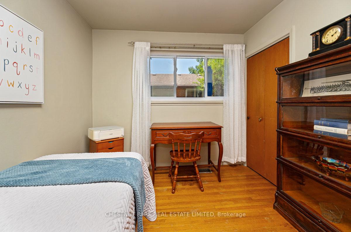 4 Bedroom Single Family Home/House's Image 7