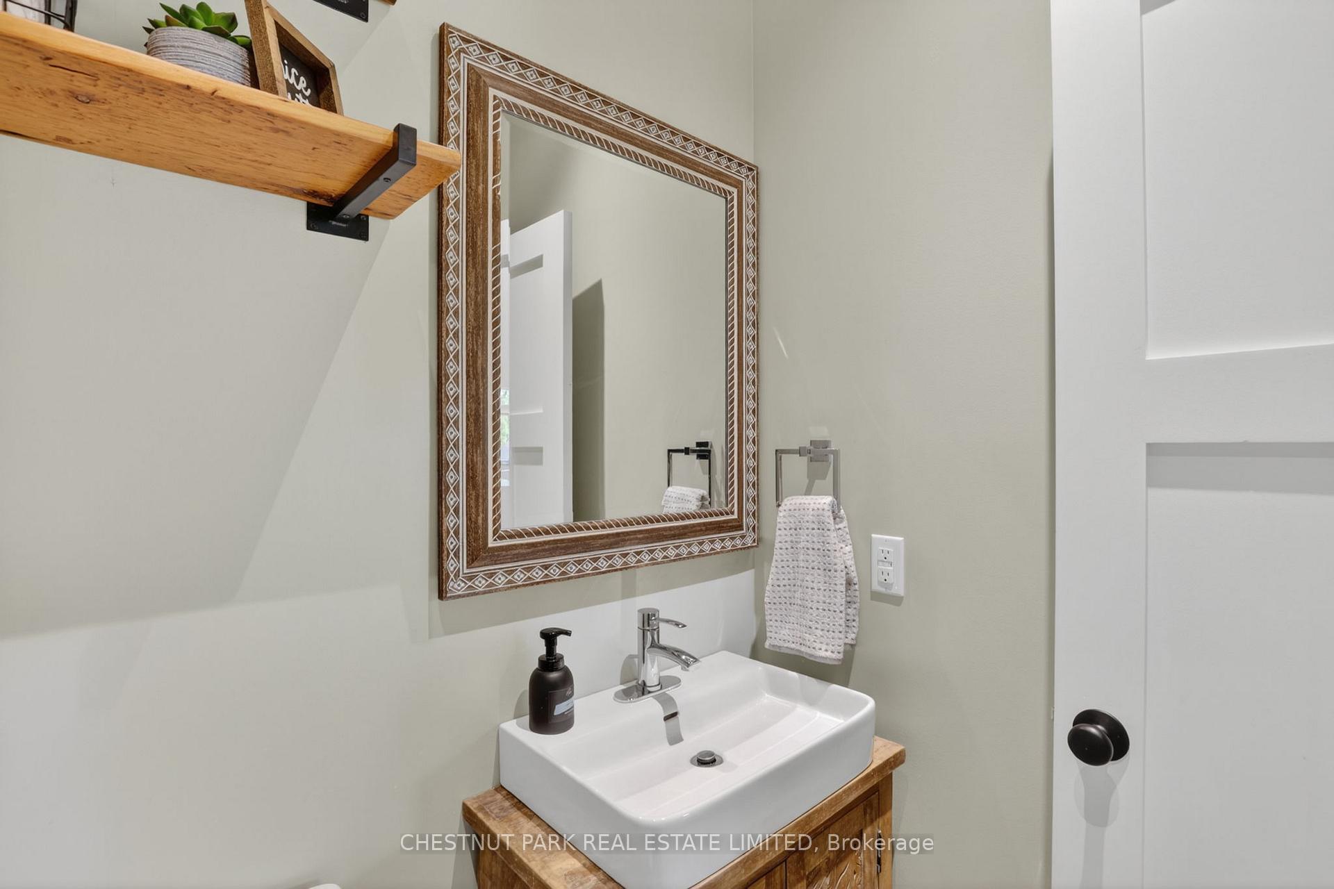 3 Bedroom Single Family Home/House's Image 12