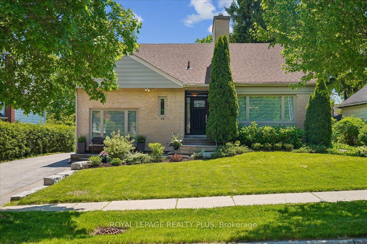 42 Roseview Avenue Richmond Hill Ontario Canada Sale residential Karen Rubman Century 21 Leading Edge Realty Inc., Brokerage*