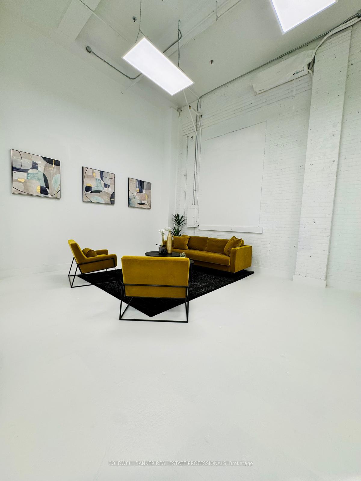 151 - 1159 Dundas Street E Toronto Ontario Canada Sale commercial   Bruce Murray - Real Estate Homeward, Brokerage