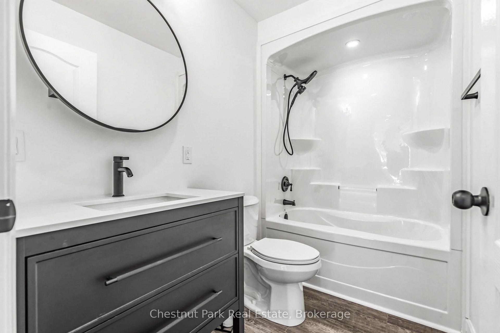 3 Bedroom Single Family Home/House's Image 28