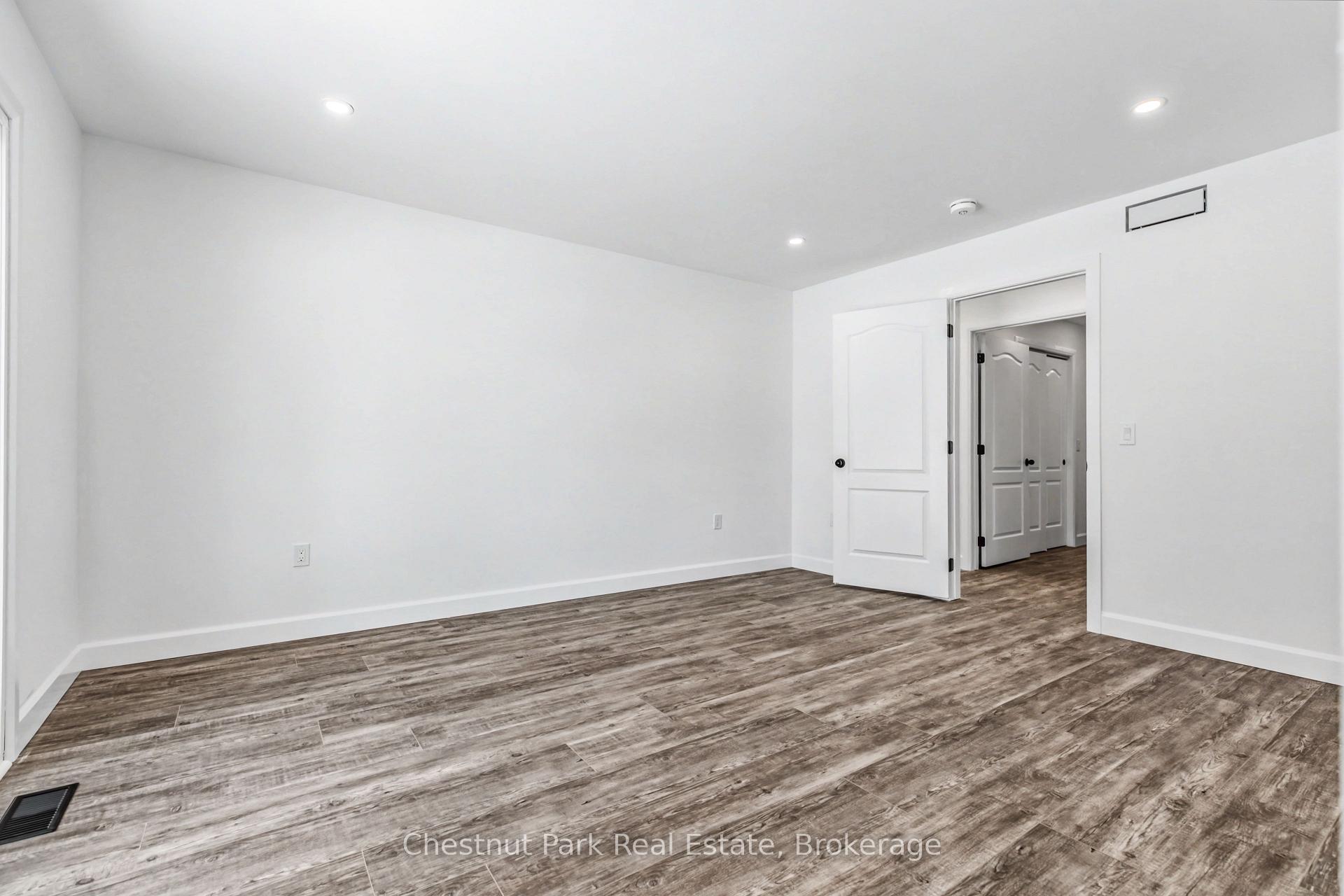 3 Bedroom Single Family Home/House's Image 22