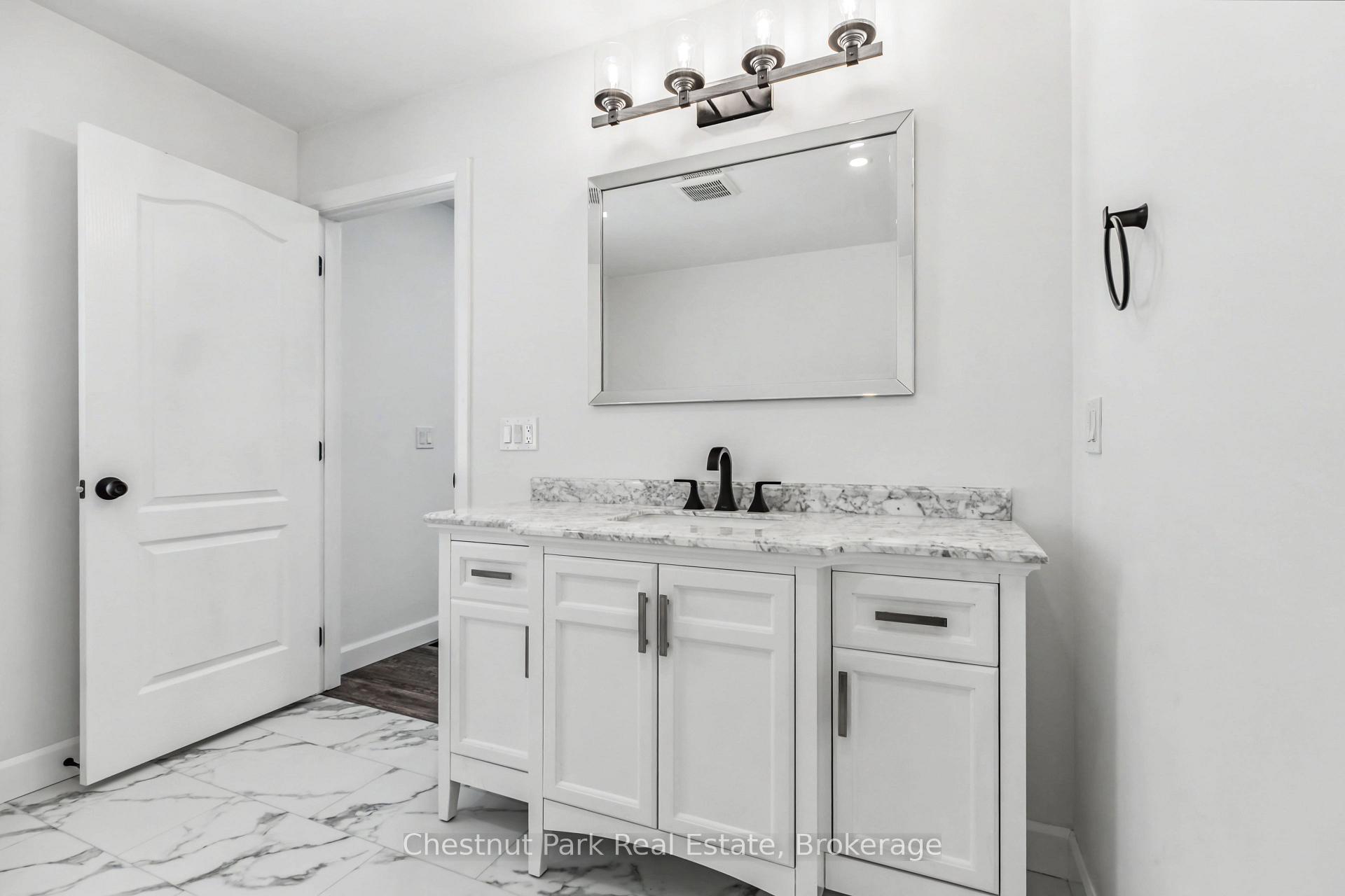 3 Bedroom Single Family Home/House's Image 25