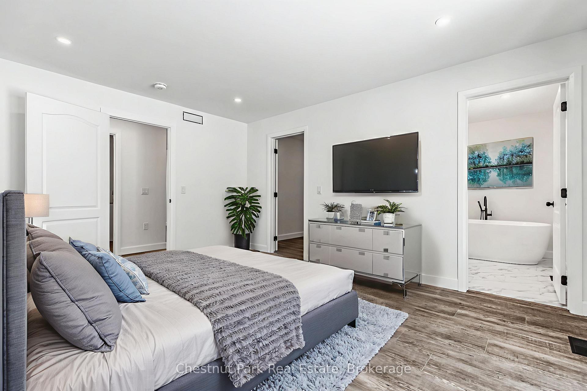 3 Bedroom Single Family Home/House's Image 21