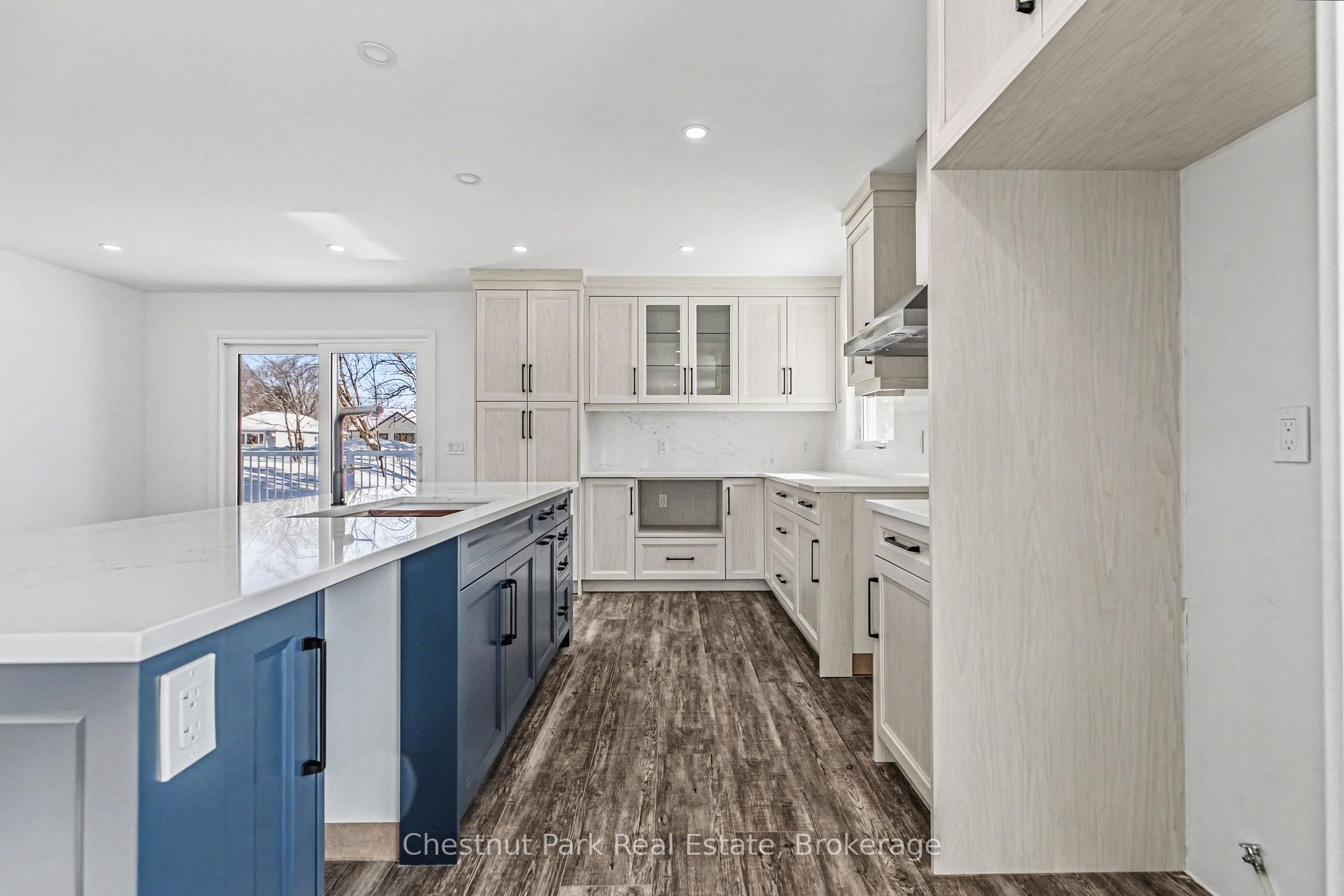 3 Bedroom Single Family Home/House's Image 12