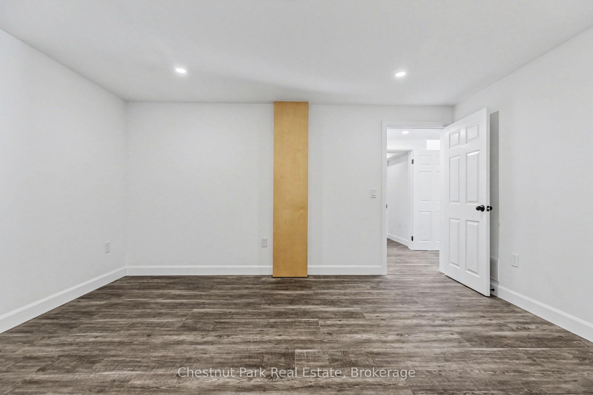 3 Bedroom Single Family Home/House's Image 40